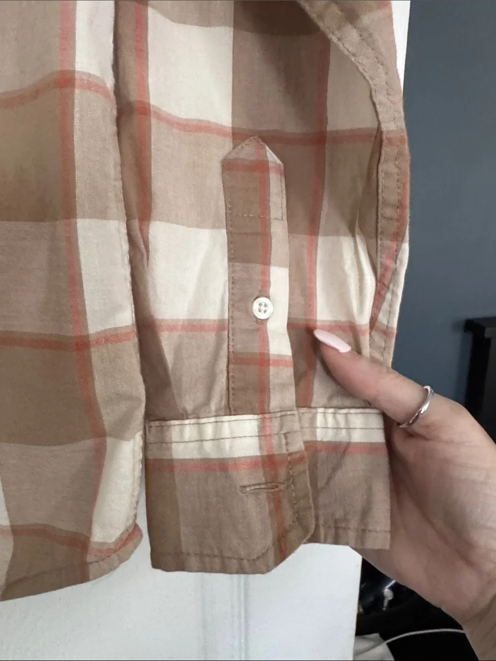 Old Navy Brown and Cream Plaid Button-Down Shirt boys size xl 14/16